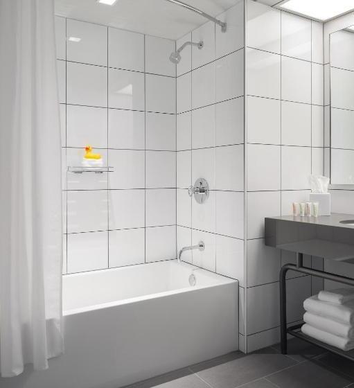 キングサイズベッドのスタンダードルーム, Fordson Hotel, In The Unbound Collection By Hyatt