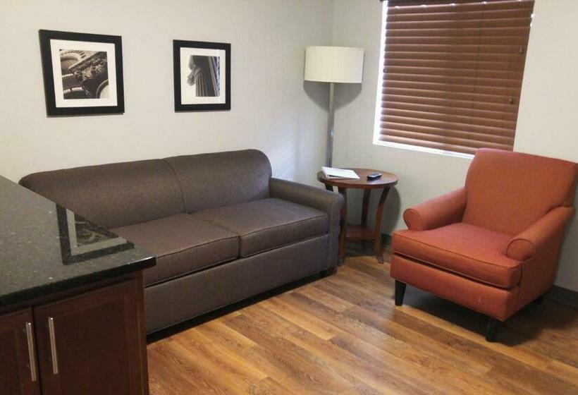 سوییت لوکس, Affordable Suites Of America Portage