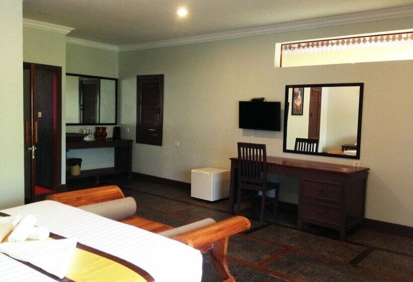 جناح سرير كينج, Green Empire Resort