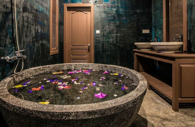 جناح عائلي, Green Empire Resort