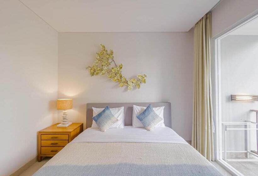 חדר סטנדרט עם מרפסת, Hola Seminyak