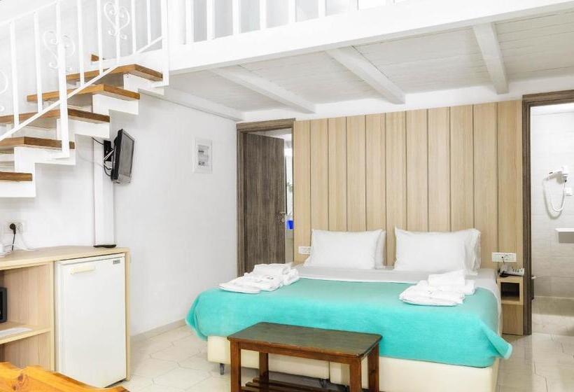 Семейный Номер, Iakinthos Tsilivi Beach