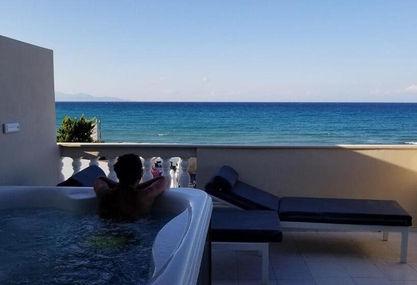 Номер Deluxe Вид на Море, Iakinthos Tsilivi Beach