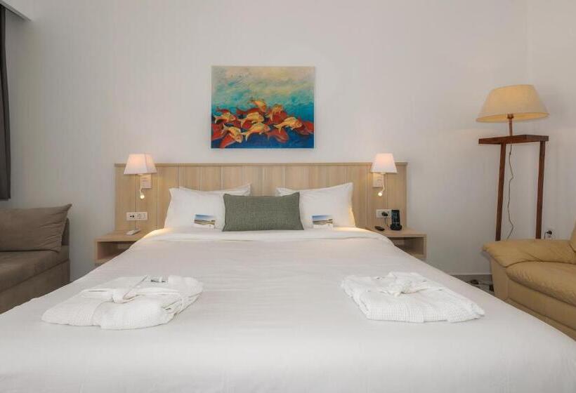 Полулюкс, Iakinthos Tsilivi Beach