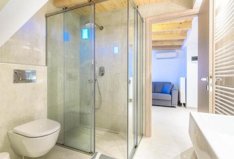 Люкс Повышенной Комфортности, Iakinthos Tsilivi Beach