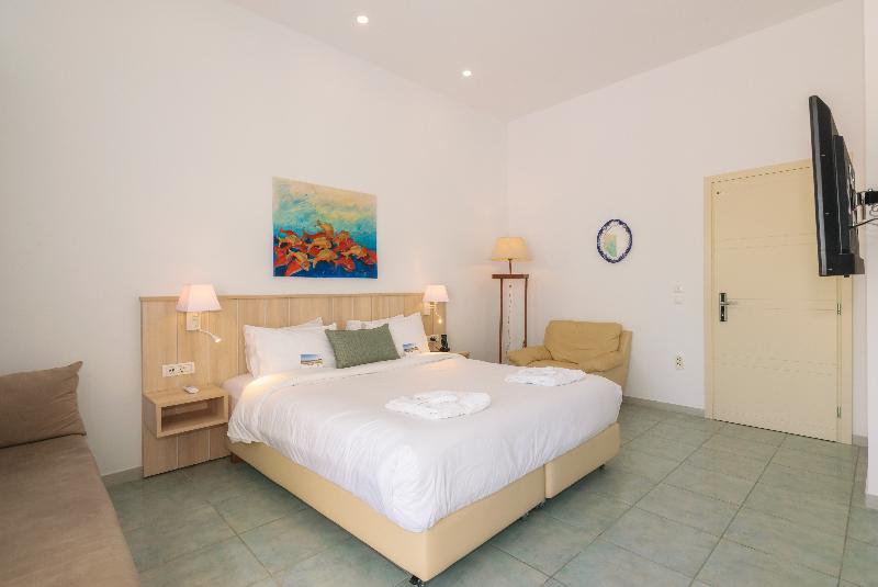 Полулюкс, Iakinthos Tsilivi Beach