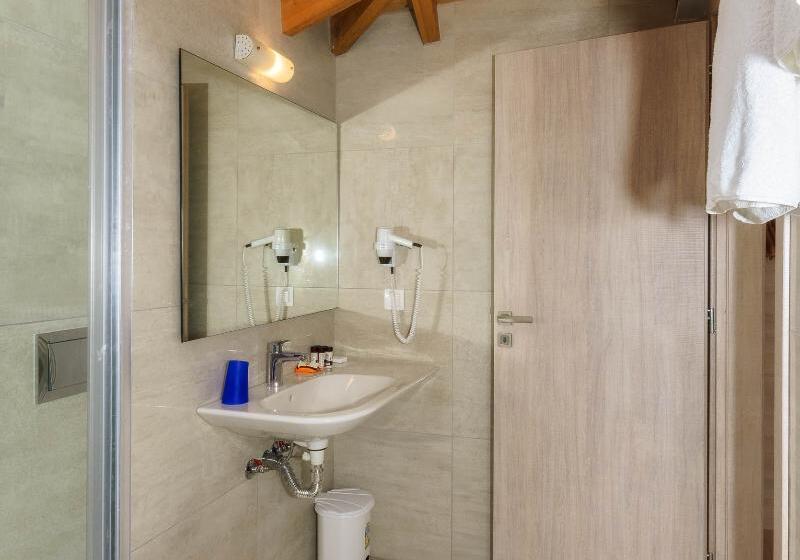 Номер Стандарт Боковой Вид на Море, Iakinthos Tsilivi Beach