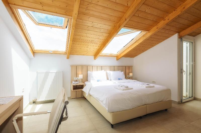 Номер Стандарт Боковой Вид на Море, Iakinthos Tsilivi Beach