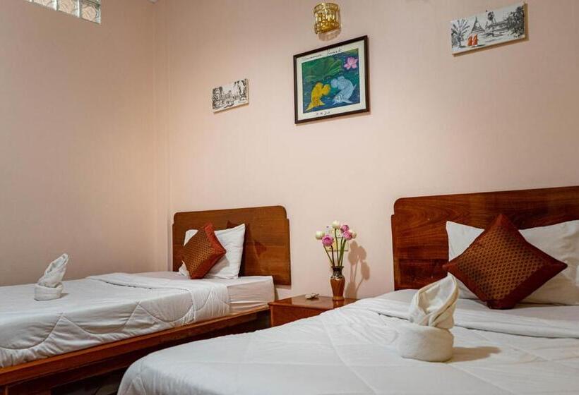 スタンダードルーム, Nawin Palace Guesthouse