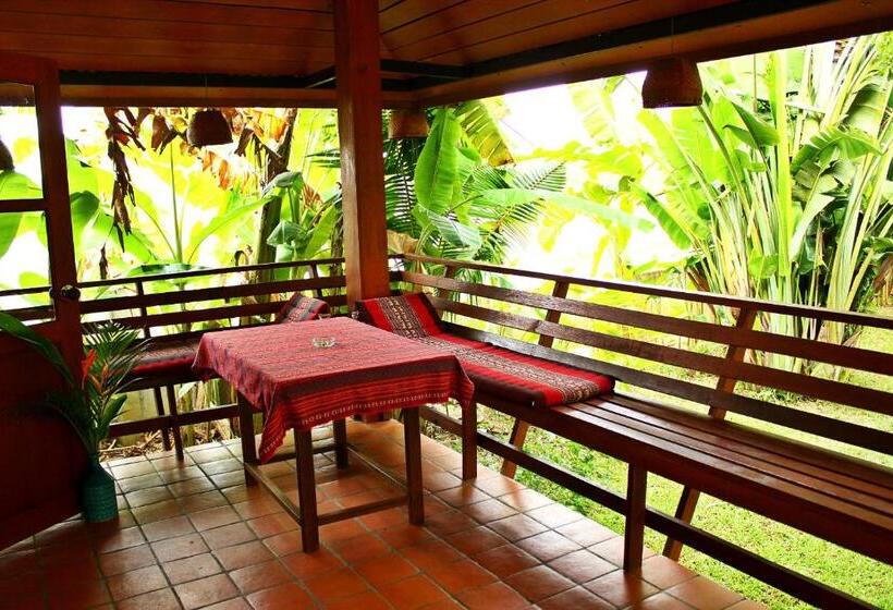 豪华家庭房间, Secret Garden Chiang Mai