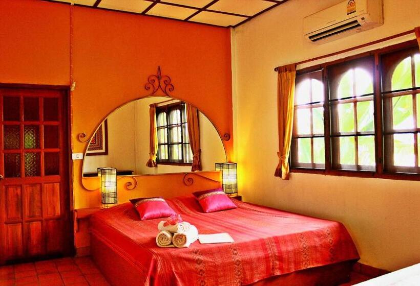 豪华家庭房间, Secret Garden Chiang Mai