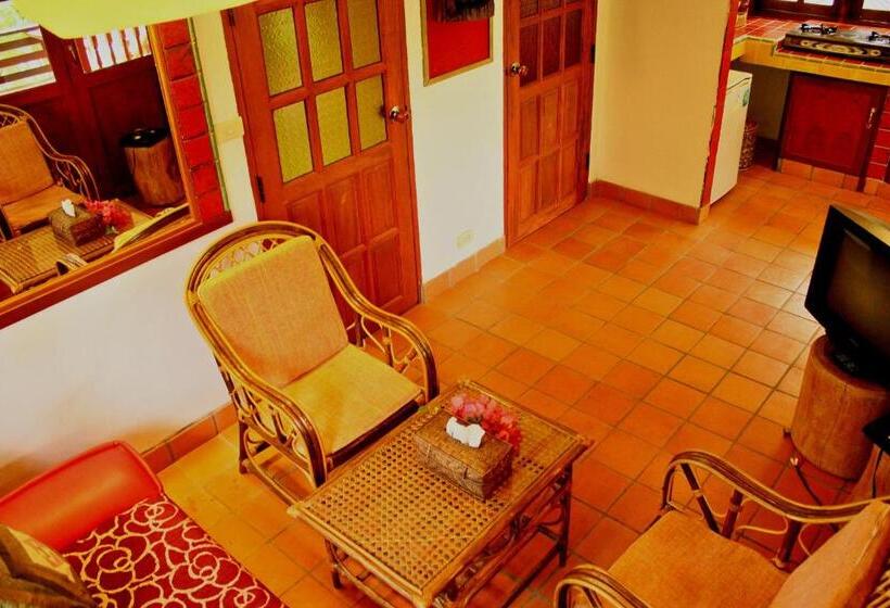 家庭间, Secret Garden Chiang Mai