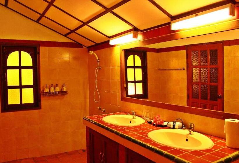 家庭间, Secret Garden Chiang Mai