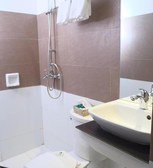 디럭스 룸, Southpole Central