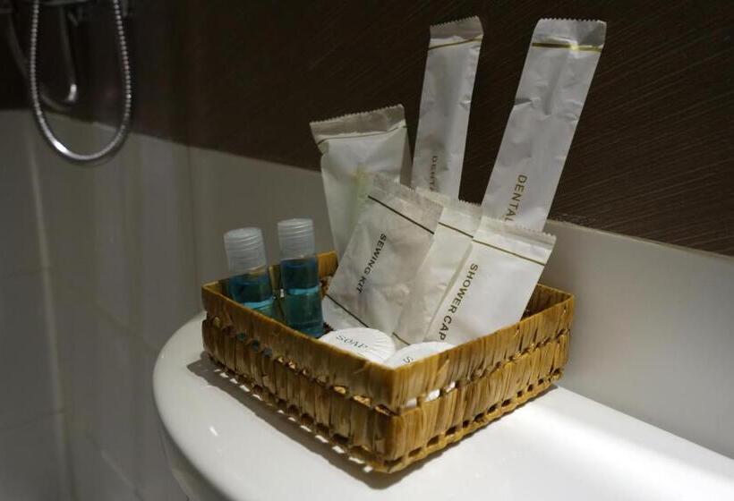 스위트, Southpole Central