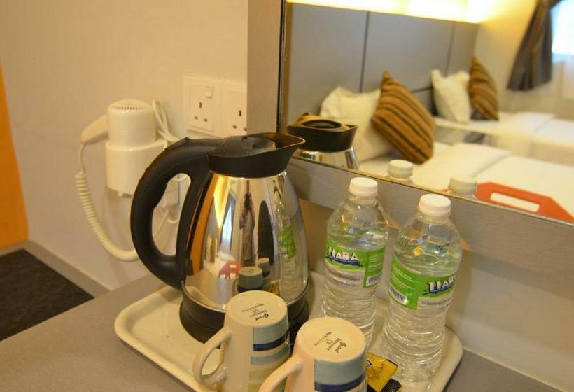 Номер Deluxe, Travelland