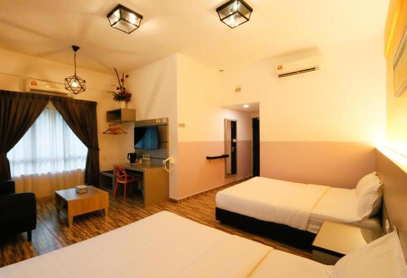 Полулюкс, Travelland