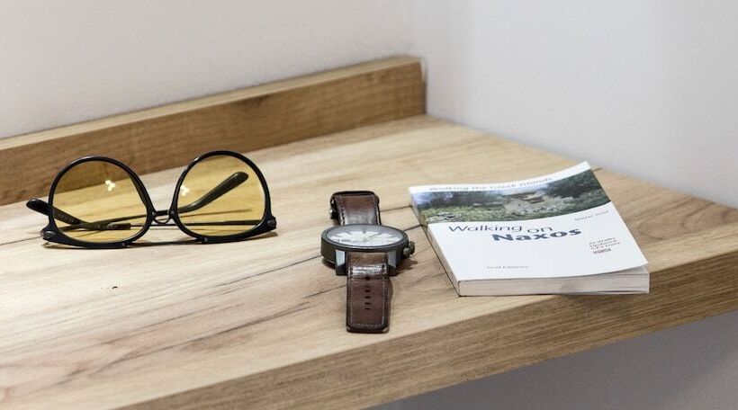 Standard Room, Margaret Of Naxos