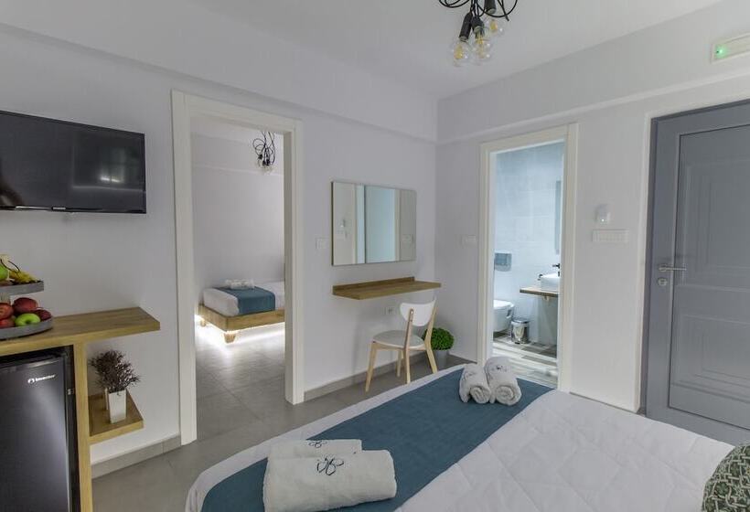 Standard Triple Room, Margaret Of Naxos