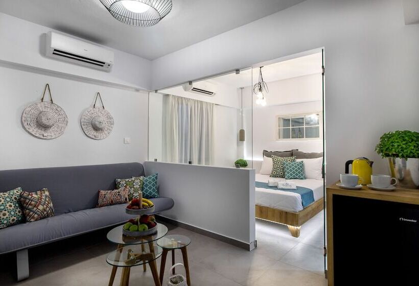 Junior Suite, Margaret Of Naxos