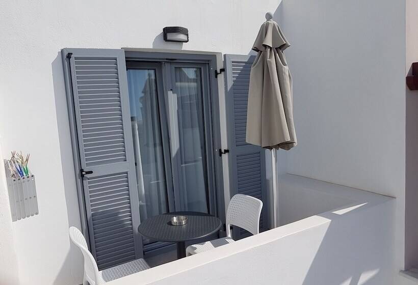 Standard Room, Margaret Of Naxos