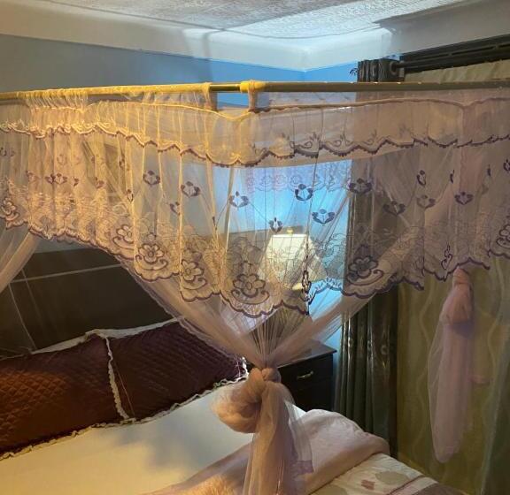 اتاق استاندارد با بالکن, Bliss Hotel Nansana