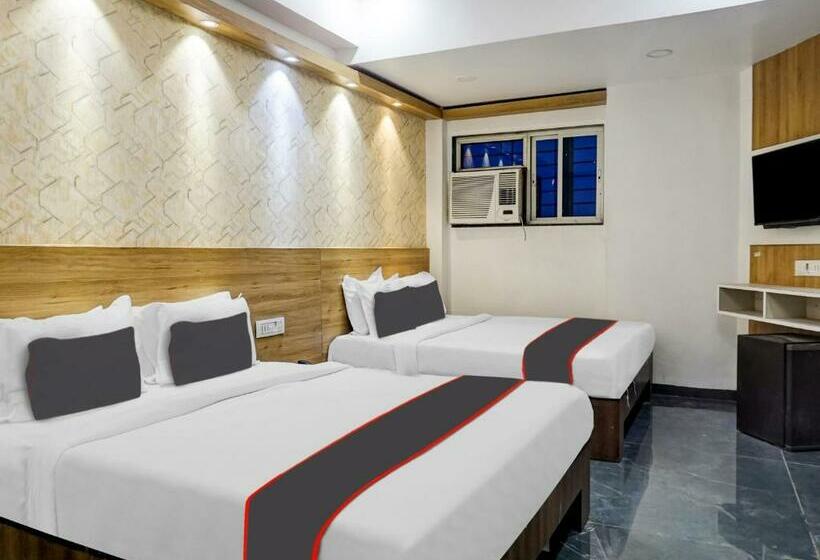 חדר דלוקס לשלושה, Collection O Galaxy Stay