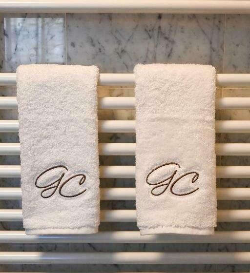 חדר סטנדרט מותאם לאדם עם מוגבלויות, Grey Castle Garnì&suite