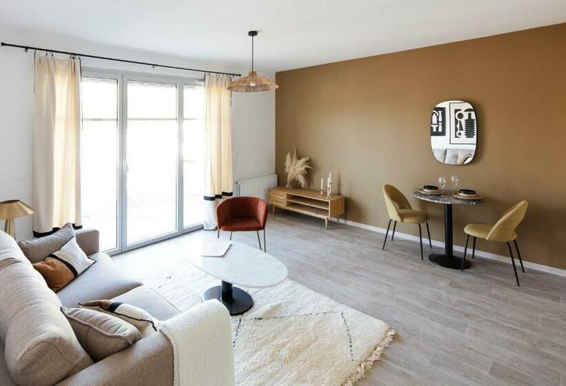 Апартаменты 1 Спальня, L Orangerie De Beauséjour