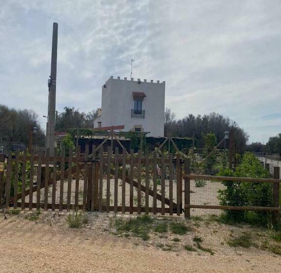 חדר קלאסי לשלושה, Masseria Li Vecchi