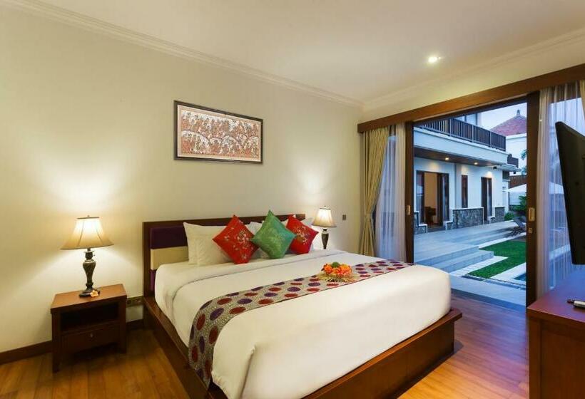 חדר דחוקס עם מיטת קינג, Villa Sabasanti Gianyar