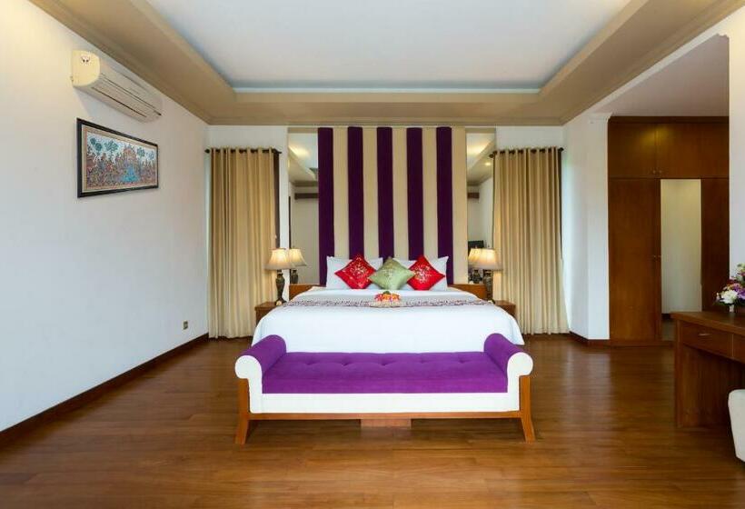 חדר דחוקס עם מיטת קינג, Villa Sabasanti Gianyar