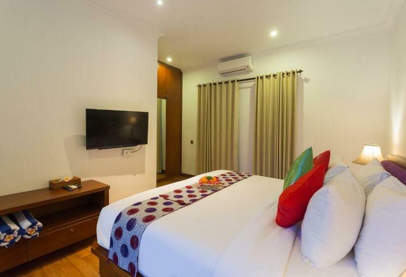 חדר דחוקס עם מיטת קינג, Villa Sabasanti Gianyar