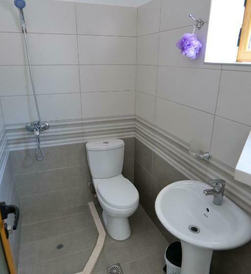 חדר סטנדרט לשלושה עם מרפסת, Panorama Piqeras