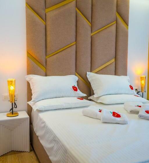 جناح سوبيريور, Adam & Eve Suites