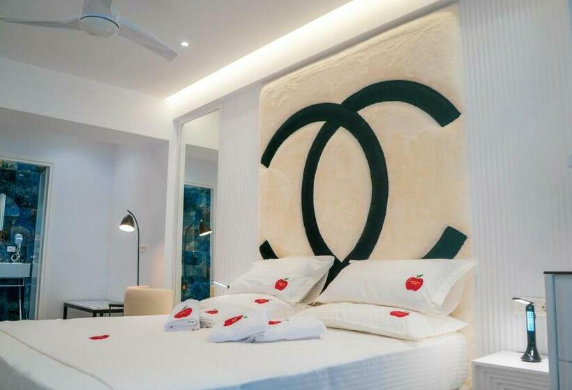 جناح ديلوكس, Adam & Eve Suites
