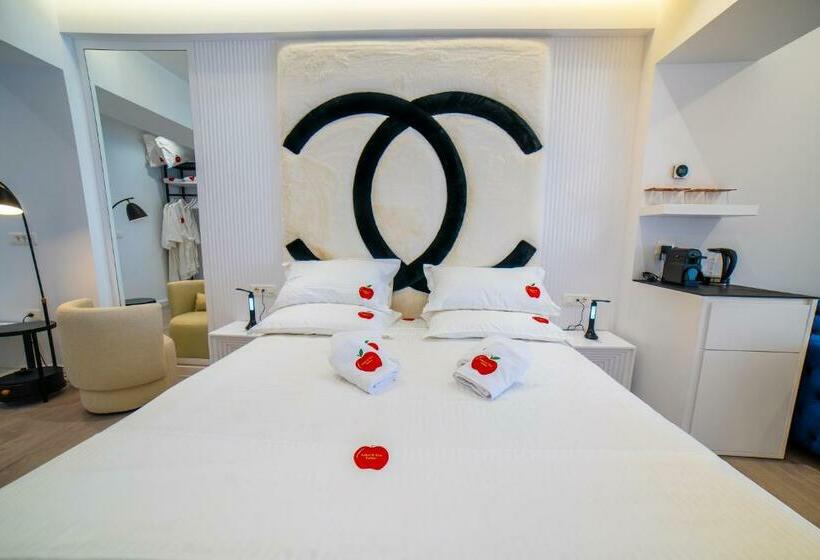 جناح ديلوكس, Adam & Eve Suites