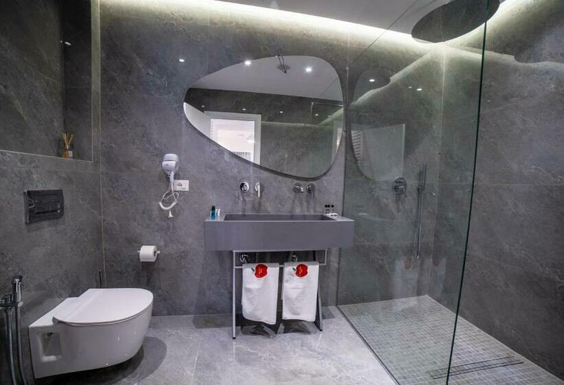 جناح ديلوكس, Adam & Eve Suites