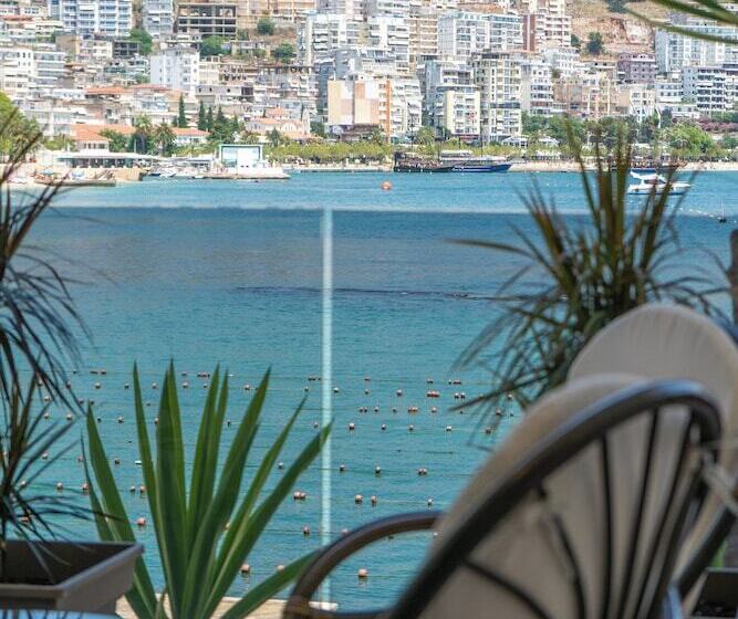 جناح ديلوكس, Adam & Eve Suites