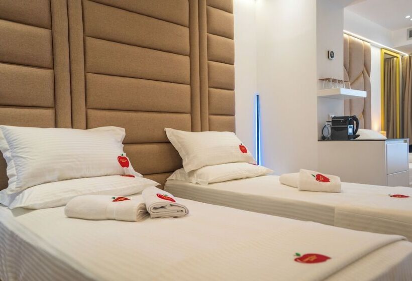 جناح سوبيريور, Adam & Eve Suites