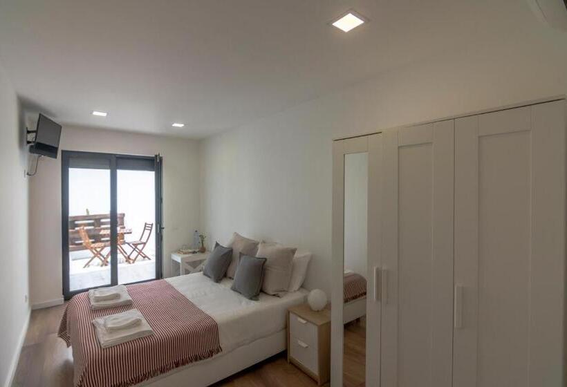 סוויטה עם טרסה, Beach & Sea Guesthouse