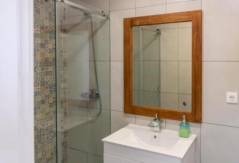 סוויטה עם מרפסת, Beach & Sea Guesthouse