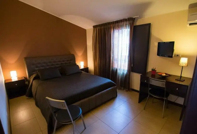 Camera Standard, Acitrezza B&b