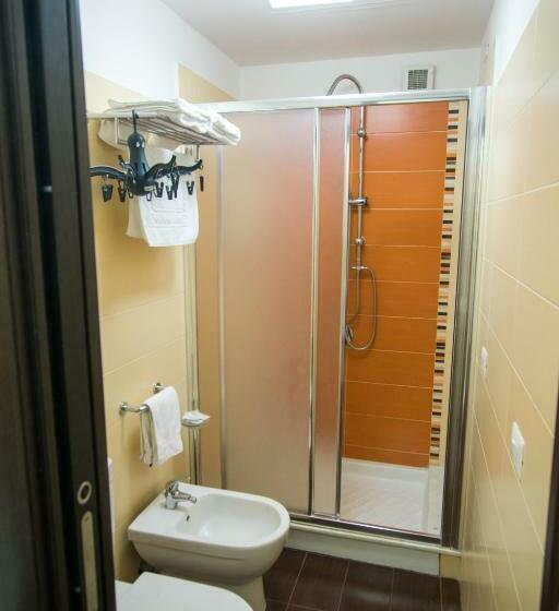 标准间, Acitrezza B&b