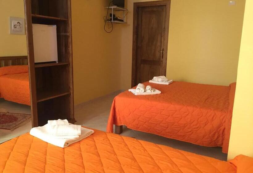 غرفة قياسية رباعية, B&b Nonna Valentina