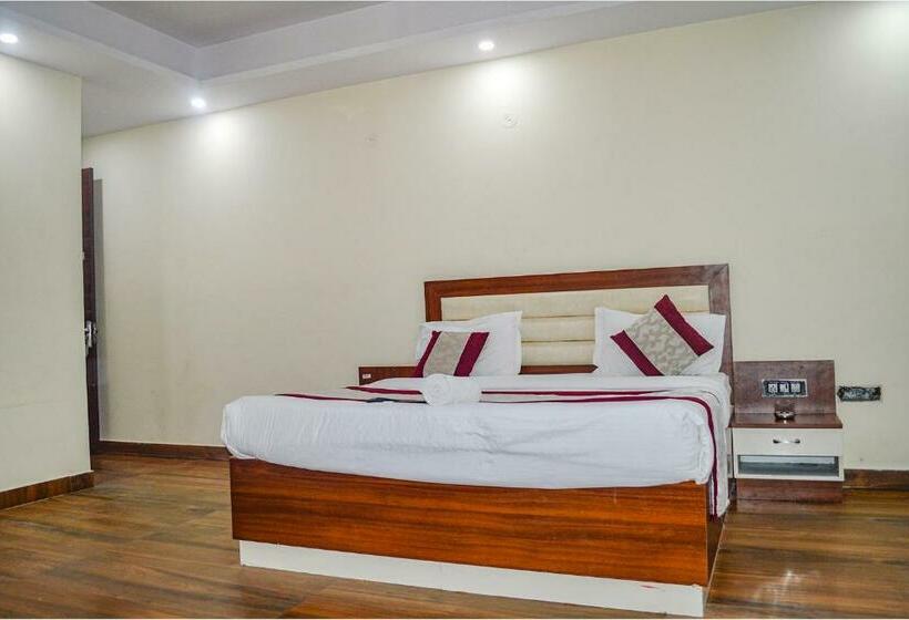 Quarto Superior, Fabhotel The Golf Inn