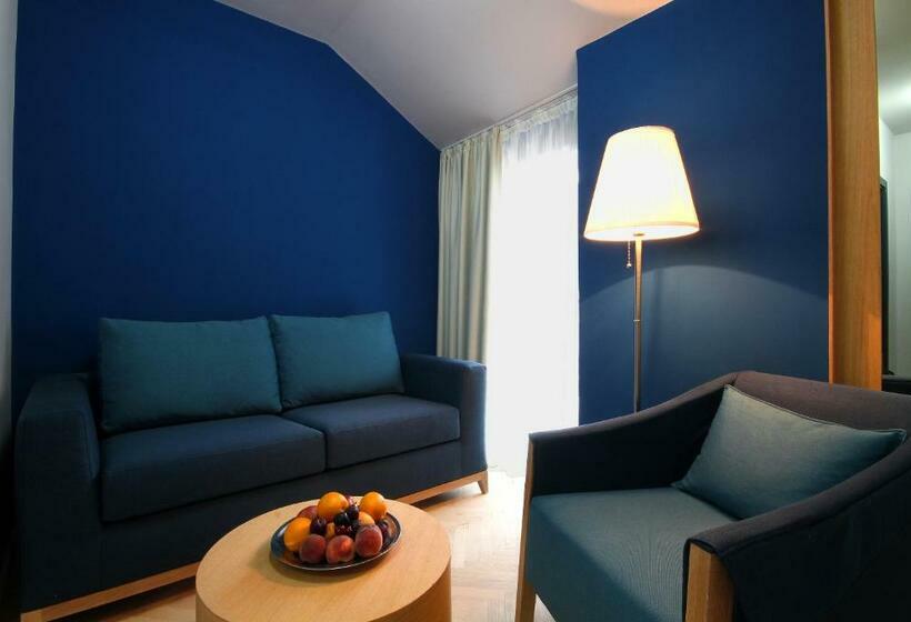 سوییت, Panonija