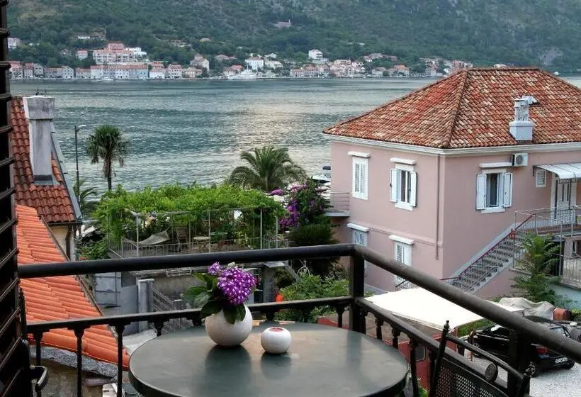 Comfort suite with sea view, Panonija