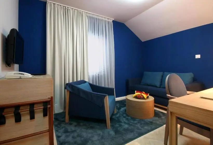 Comfort suite with sea view, Panonija