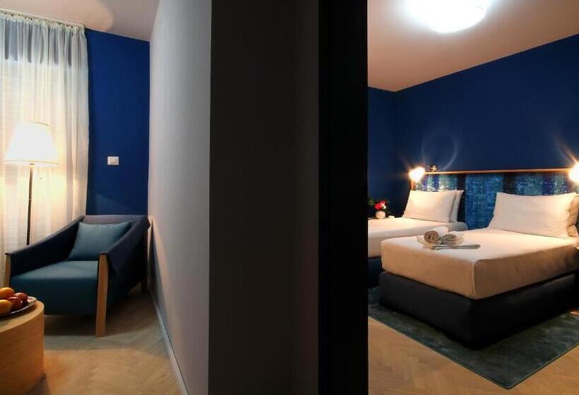 سوییت جونیور با چشمانداز دریا, Panonija